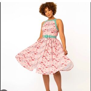 Unique Vintage NWT medium Maxine mushroom pink dress with green gingham belt